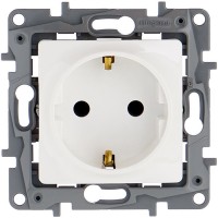 Socket Legrand Etika 672221 white