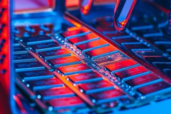 DDR5 vs. DDR4: how much faster and is it worth upgrading?