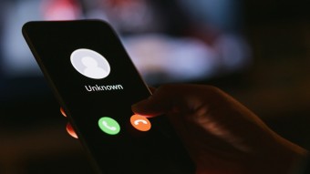 How to find out who called from an unknown number